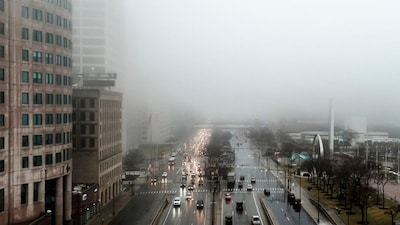 Bengaluru to have foggy mornings as per IMD weather predictions. (Image: Canva)