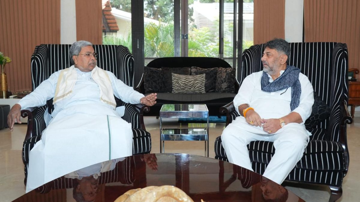 Congress Tussle: MLA Claims Shivakumar To Replace Siddaramaiah As Karnataka CM On Jan 6