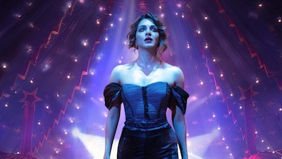 Kiara Advani’s first look as Nadia from Yash’s Toxic.