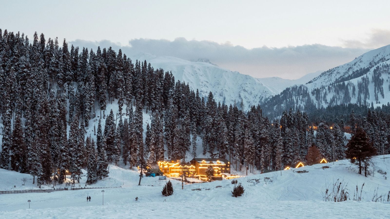 India’s Own Winter Wonderland: Where To See Snow Without Leaving Home
