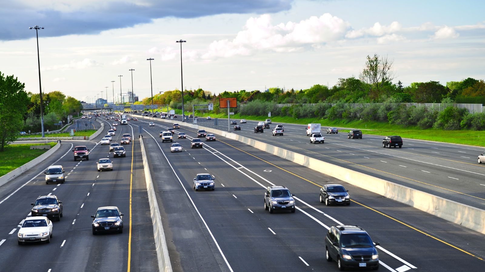 अधिकारियों का कहना है कि सत्यापित संपर्क विवरण और बुनियादी ढांचे की जानकारी तक आसान पहुंच आपात स्थिति के दौरान भ्रम को कम कर सकती है।