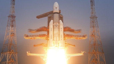 The success of LVM3 commercial missions in 2025 and the rapid growth of domestic startups position the country to attract larger international payloads through NewSpace India Limited. (X/@isro)