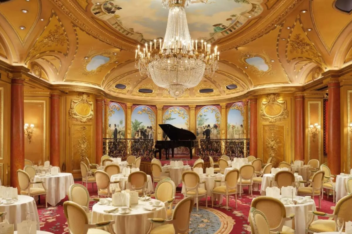 Luxury Hotels To Celebrate Christmas And New Year In Style In India And Abroad