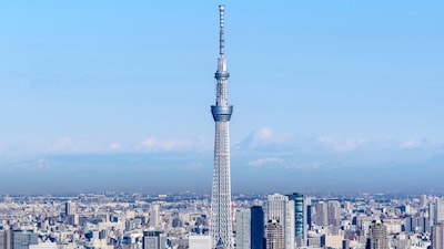 Japan’s tallest structure at 2,080 feet, Tokyo Skytree is one of the country’s most popular attractions for a reason
