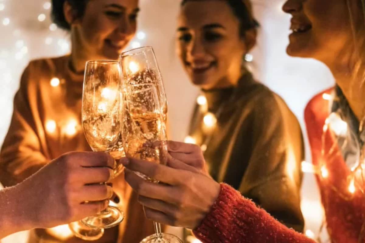 New Year Party Recipes To Impress: Elegant Desserts And Crowd-Pleasing Bites