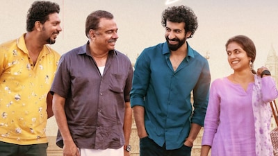After its theatrical release in November 2025, Roshan Mathew and Zarin Shihab’s Malayalam romantic drama Ithiri Neram is all set to find a wider audience.
