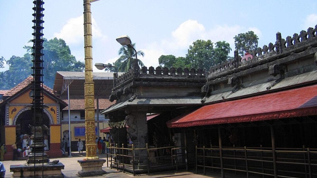 Hotel Booked, Money Gone: Rajasthan Man Dupes Karnataka Temple Devotees Online