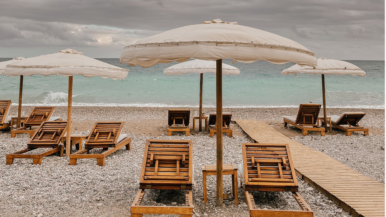 Top 8 Budget-Friendly Honeymoon Destinations Abroad For Indian Newlyweds