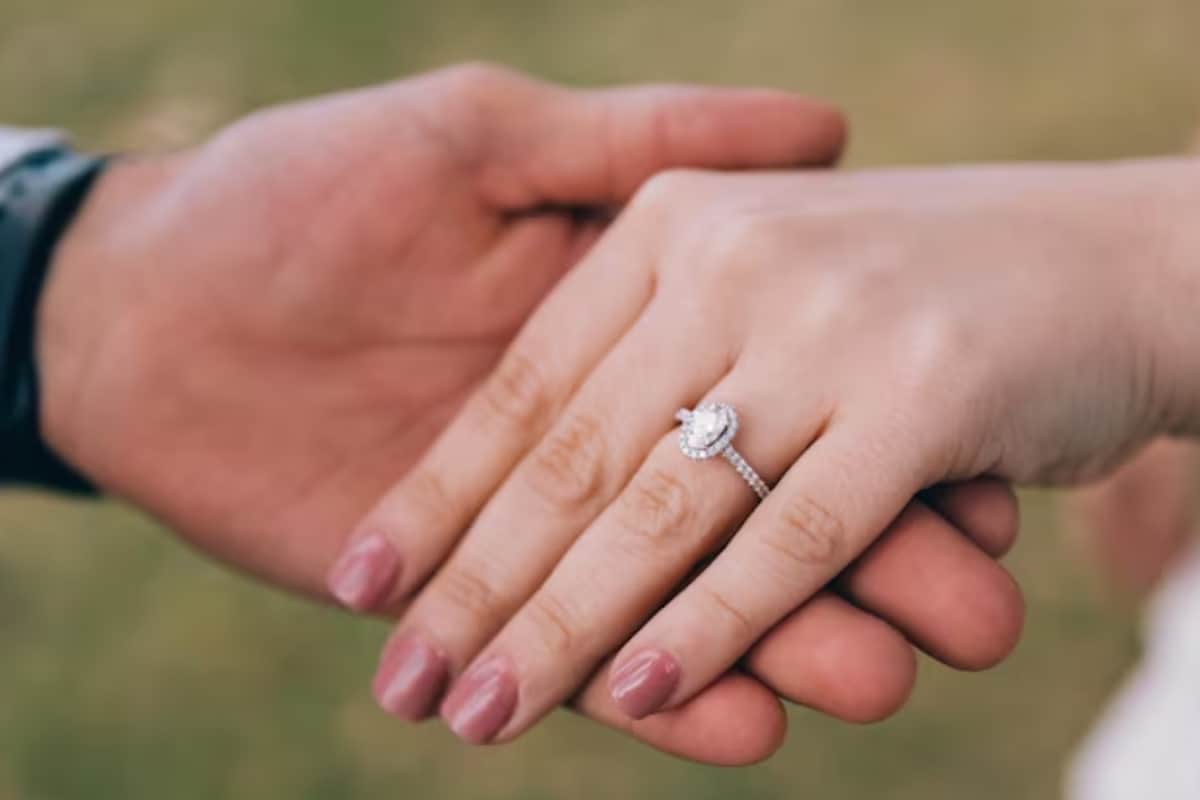 Falling In Love? The Science-Backed Body Changes That Prove Your Feelings Are Real