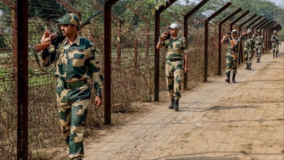 Border Security Force (BSF) personnel patrol along the India-Bangladesh border (Photo: PTI)