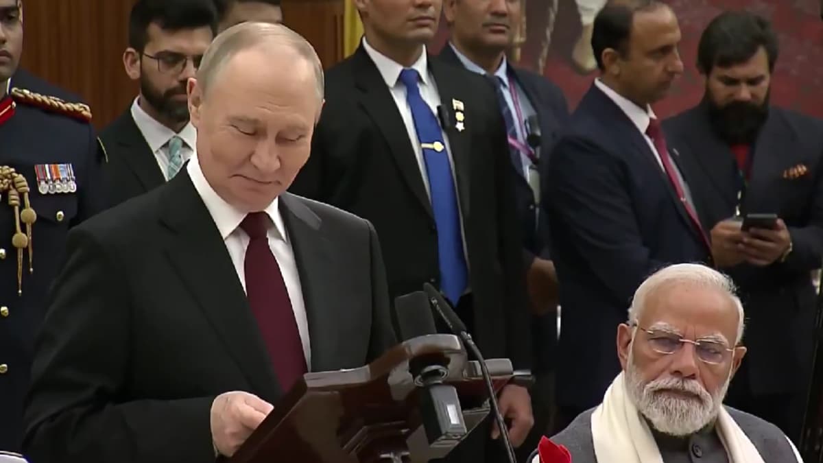 Putin Invokes PM Modi’s ‘Sabka Saath, Sabka Vikas’ Motto, Says It Reflects India-Russia Ties | Watch