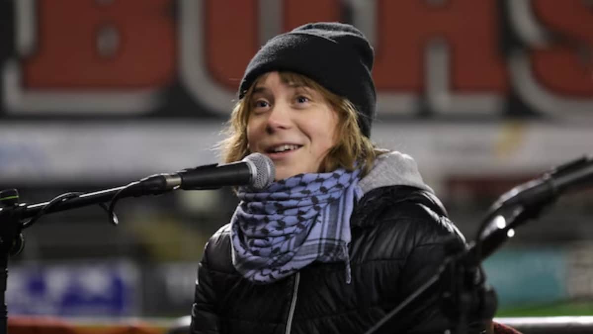 Activist Greta Thunberg Arrested In London At Pro-Palestinian Protest