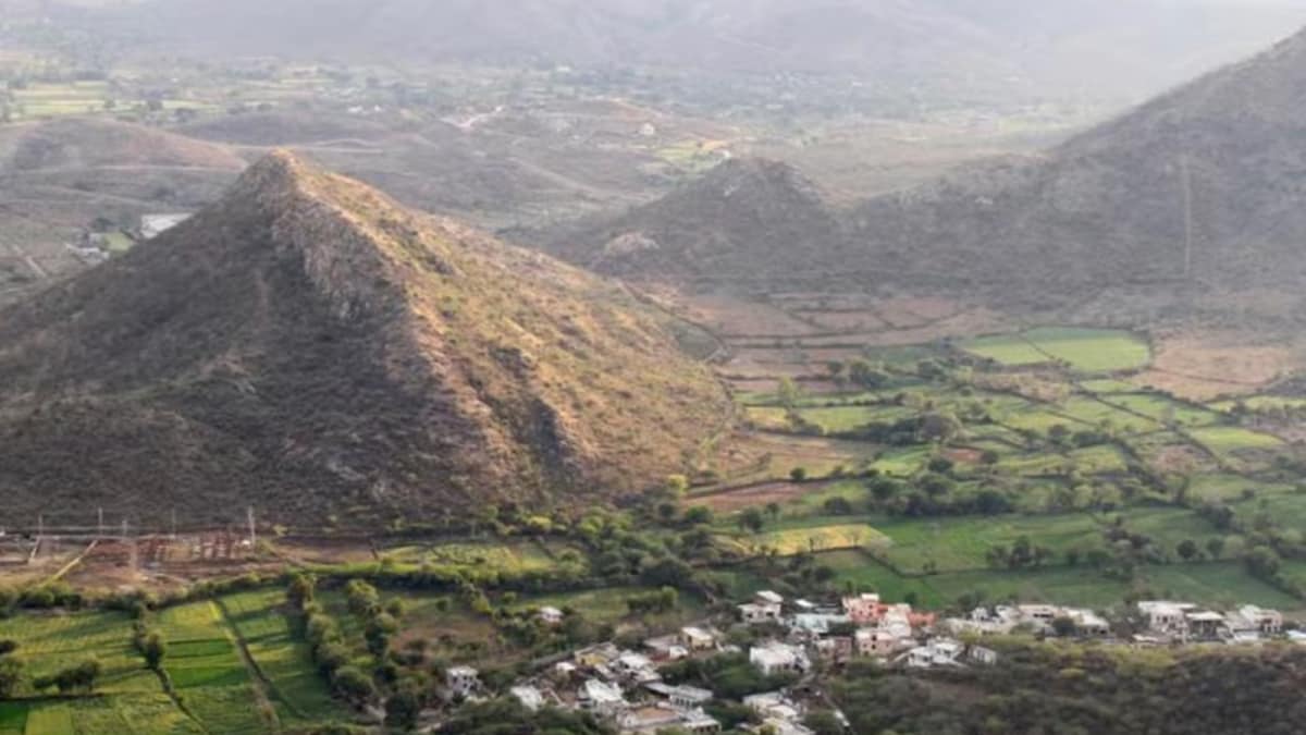 Entire Aravallis Will Be Protected; No New Mining Leases: Centre’s Big Move Amid Row | India News Entire Aravallis Will Be Protected; No New Mining Leases: Centre’s Big Move Amid Row | India News