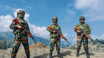 As per sources, around 30–35 Pakistani terrorists are believed to be hiding in the higher and mid-mountain belts of Jammu region. (Representational)