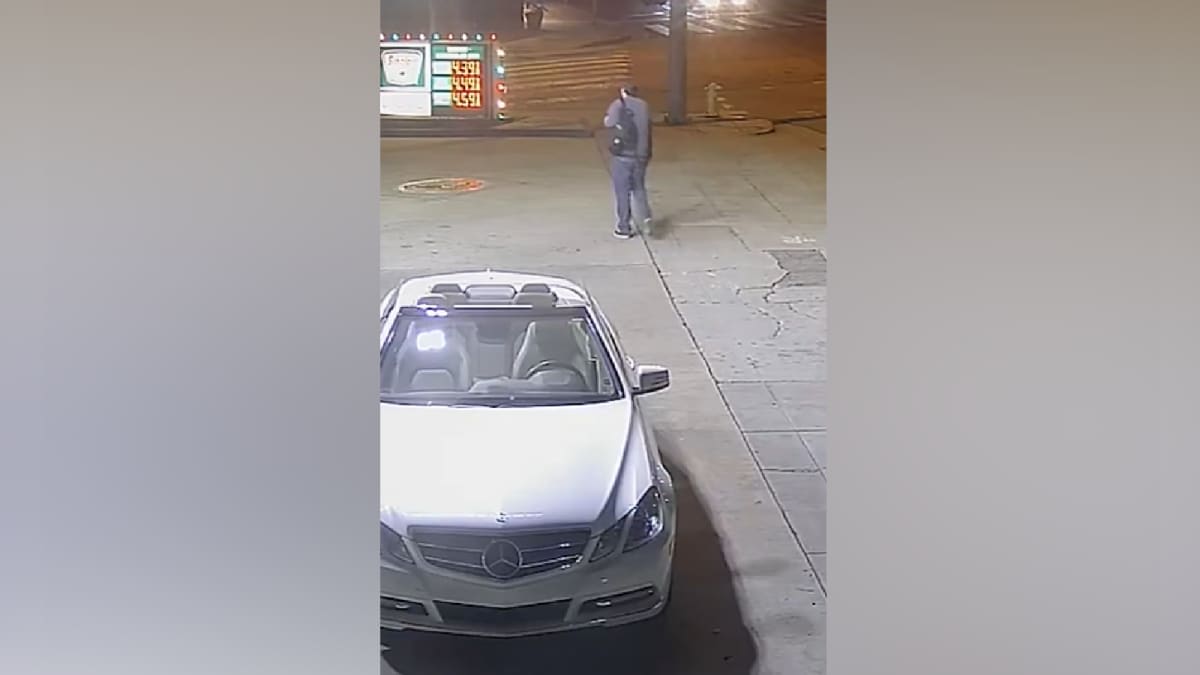 Nick Reiner Appears Totally ‘Calm’ Hours Before Allegedly Stabbing Parents In New Footage