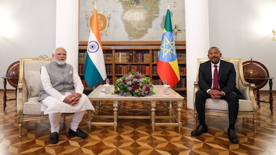 PM Modi with Ethiopian Prime Minister Abiy Ahmed Ali. (Image: X/@narendramodi)