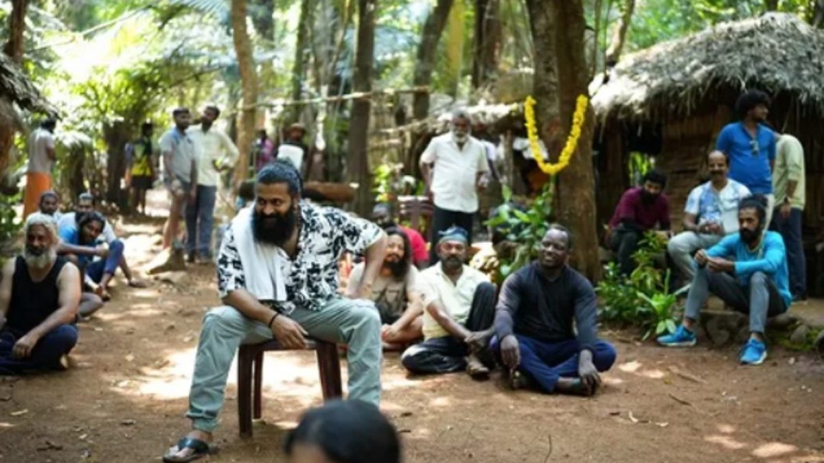 Rishabh Shetty Shares BTS Photos From Kantara Chapter 1 Workshop