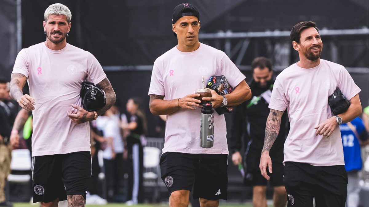 Messi, Suarez, De Paul Set To Walk The Ramp In Mumbai; 2022 WC Memorabilia To Go Under The Hammer For Charity