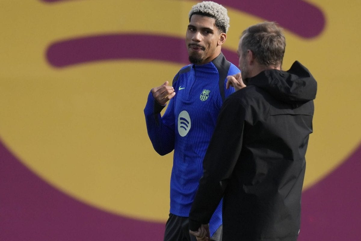 Ronald Araujo Steps Away For A Bit: Barca Skipper Granted 'Indefinite Leave' After Red Card Fiasco