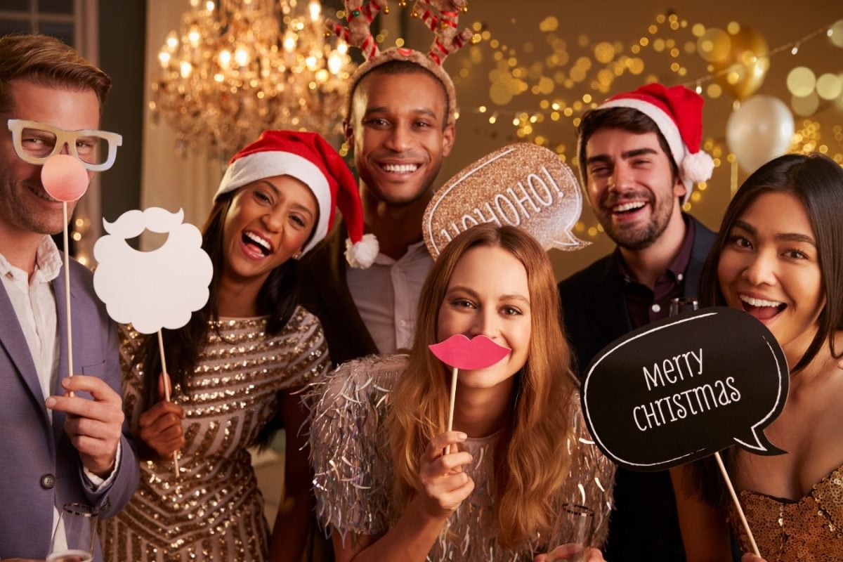 GK: Which Country Celebrates Christmas On January 7?