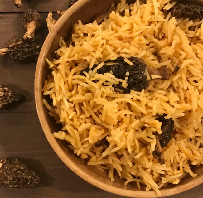 One of the popular dishes made using gucchi mushrooms is Gucchi pulao. Apart from that, they can also be cut into small pieces and enjoyed like a fried delicacy. One of the popular dishes made using gucchi mushrooms is Gucchi pulao. Apart from that, they can also be cut into small pieces and enjoyed like a fried delicacy.