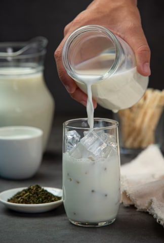 The drink also holds cultural significance, especially during Ramadan. It has often been served at iftar to help restore energy and fluids after a long day of fasting.