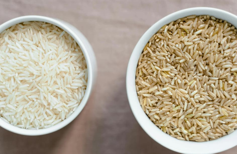 Additionally, you should clean the racks regularly and avoid mixing new rice with old stock to keep your rice bug-free and your kitchen worry-free.