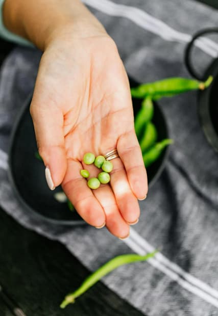 Peas can also be blended into smoothies or mixed with yogurt and bananas for a highly nutritious snack. It's a simple way to add iron and protein without packaged foods.