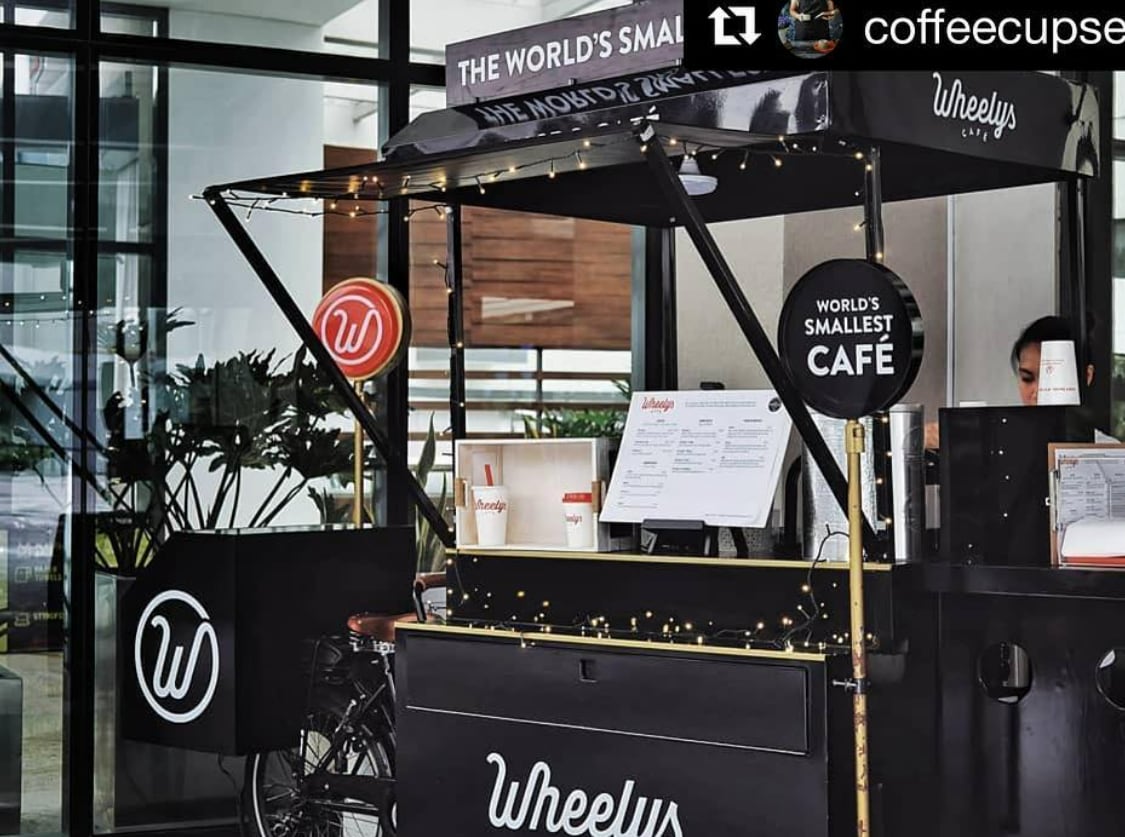 The idea of the setup as the "world's smallest café" has caught hold in many countries, including the US and Sri Lanka. Wheelys Café operates on a franchise model that focuses on young eco-entrepreneurs. The startup has sold over 800 units in 75 countries, including India. An entrepreneur can earn up to $700 daily using the bicycle-based cafe.  (Photo: FaceBook/Wheelys Café)