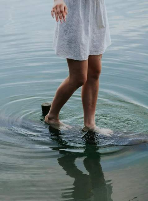 Brazilians wear white and jump seven times in the waves at beaches, making a wish on each wave to honour the sea goddess Iemanjá.
