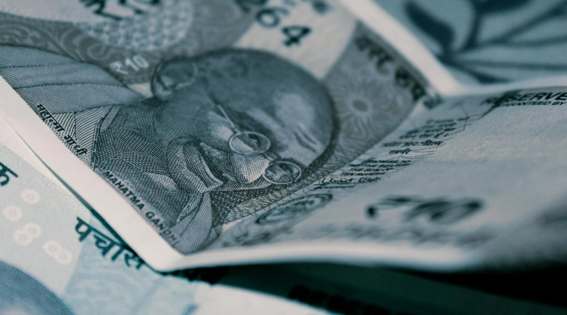 Lending money or valuables is avoided to keep prosperity within the home. People wear new clothes, especially red, to symbolise happiness, and make small resolutions to invite good luck.