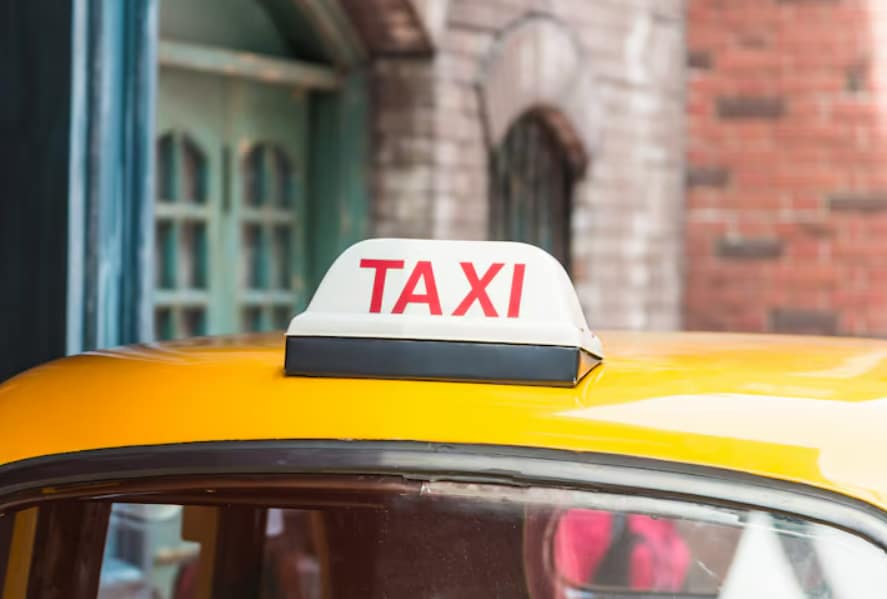 A Bharat Taxi também faz parte da missão mais ampla “Sahakar se Samriddhi”, que visa fortalecer os negócios cooperativos na economia digital. O objetivo é desafiar os monopólios privados e, ao mesmo tempo, oferecer estabilidade a longo prazo aos motoristas.