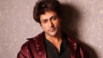 Television actor Shalin Bhanot has finally reacted to reports of getting married again in 2026.