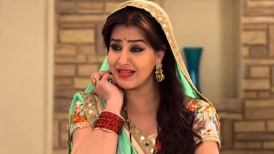 Shilpa Shinde returns as Angoori Bhabi in Bhabiji Ghar Par Hai 2.0.
