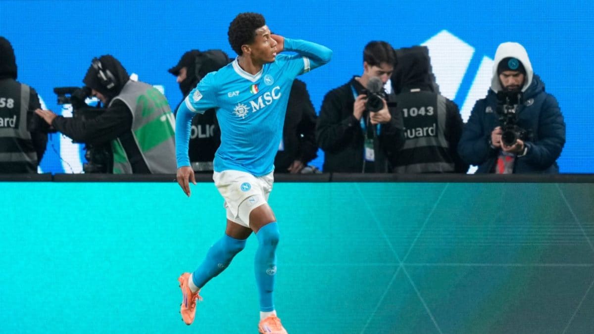 Napoli's David Neres Breaks Deadlock Against AC Milan In Super Cup Semis | Watch