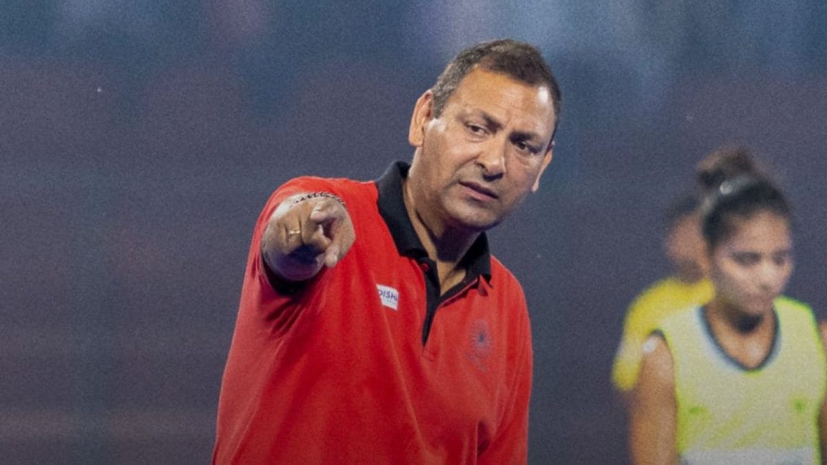 Indian Women's Hockey Team Coach Harendra Singh Steps Down Due To...