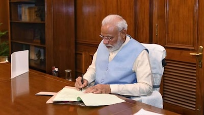 During the discussion, the economists discussed with Prime Minister Narendra Modi about the unprecedented flurry of cross sectoral reforms in 2025 and shared insights on enhancing productivity and competitiveness across sectors. | File Image