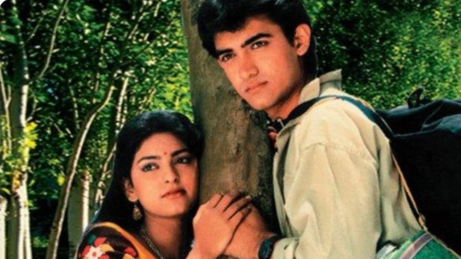 The iconic song Papa Kehte Hain from Qayamat Se Qayamat Tak made him a household name and earned him his first Filmfare Award. The iconic song Papa Kehte Hain from Qayamat Se Qayamat Tak made him a household name and earned him his first Filmfare Award.