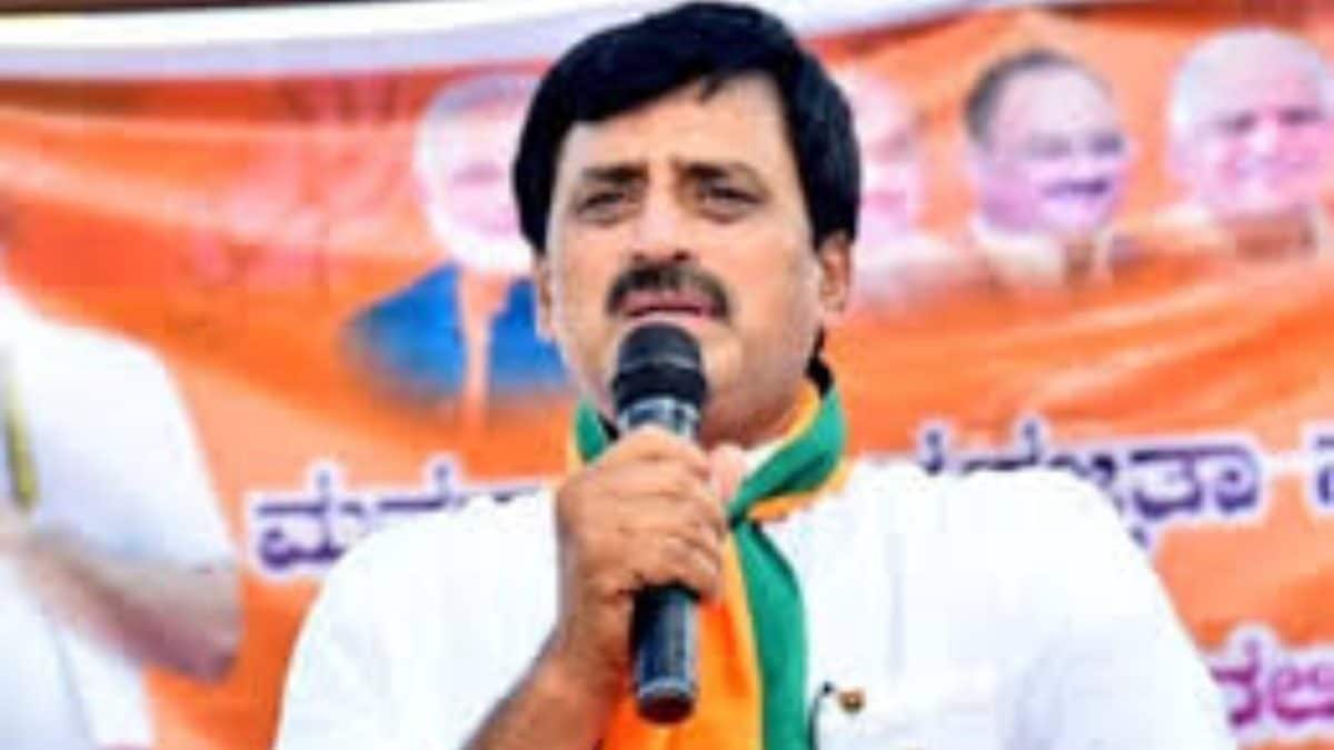 'Let's Wait For A Different Path': K'taka Cong MLA CP Yogeshwara's Remark Rekindles Talk Of Political Shift