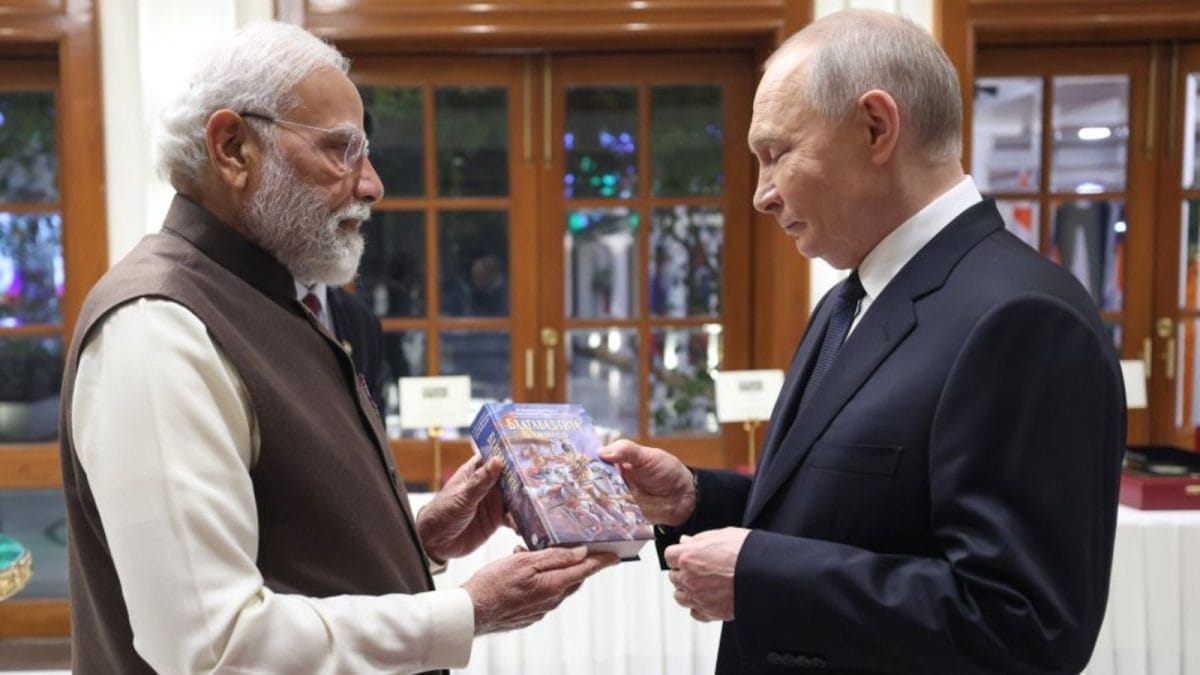 Bridging Centuries: PM Modi’s Gita Gift To President Putin Underscores Russia’s Deep Sanskrit Connection