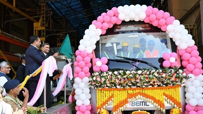 BEML Limited today rolled out the prototype of its state-of-the-art Driverless Metro Trainset (5RS-DM), developed for Bengaluru’s upcoming Phase-2, 2A & 2B corridors. (Image: @BEMLltd/X)