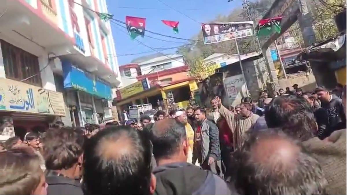 'Shutter-Down Strike' In Pakistan-Occupied Kashmir Amid Protests Over Power Cuts