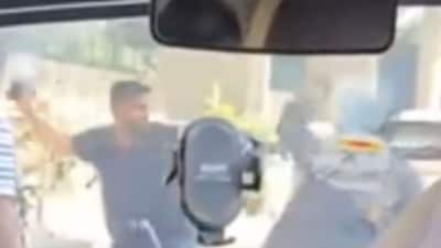 Morning traffic near Tin Factory turns violent as two bikers get into a fight. (Photo Credit: X)