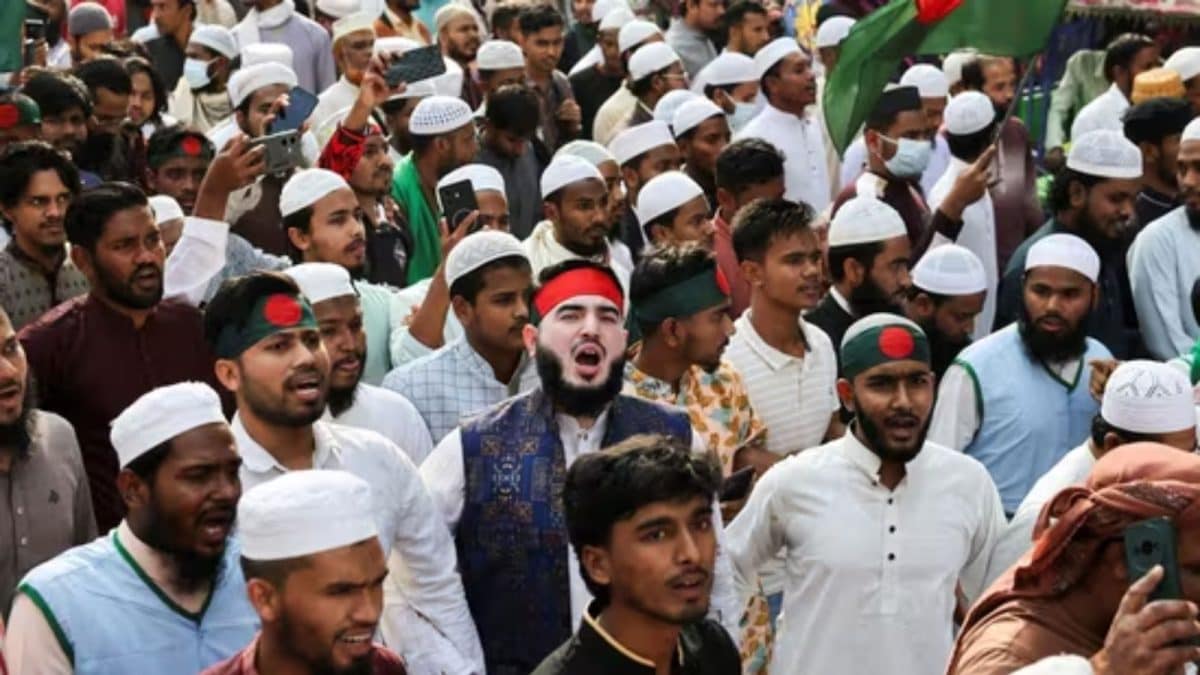 US Issues Travel Advisory For Citizens In Bangladesh Amid Unrest Ahead Of Osman Hadi Funeral