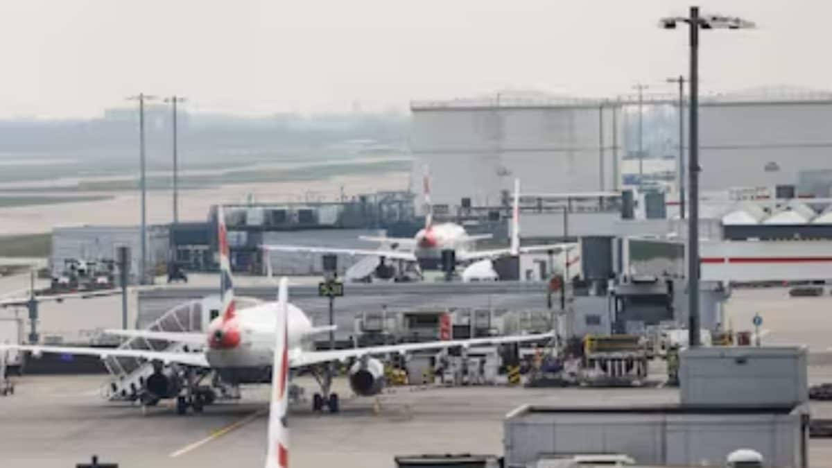Mosque Near Kolkata Airport Runway Sparks Safety Concerns