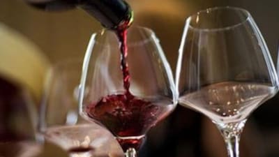 The alcohol beverage industry contributes more than a third of Telangana’s tax revenues – the highest among Indian states – generating Rs 2,300 crore to Rs 2,600 crore every month. (Image for representation)