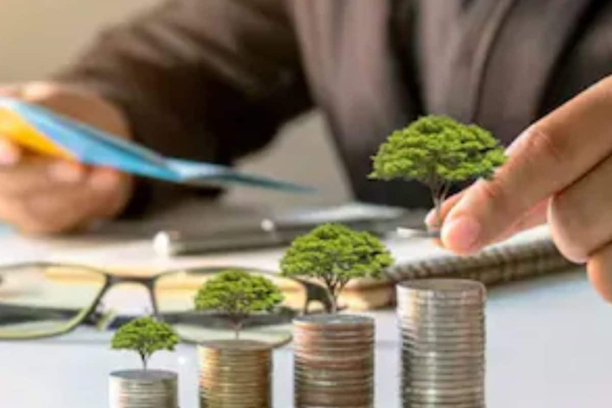 Planning To Spend Smart In Tough Times? Key Steps To Build Wealth In A Volatile Economy