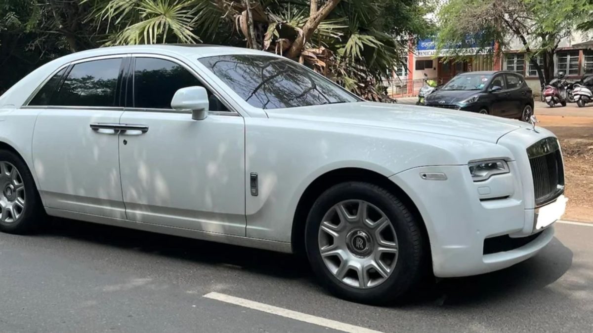 Rolls-Royce Sparks Reactions at IIT-Madras Campus
