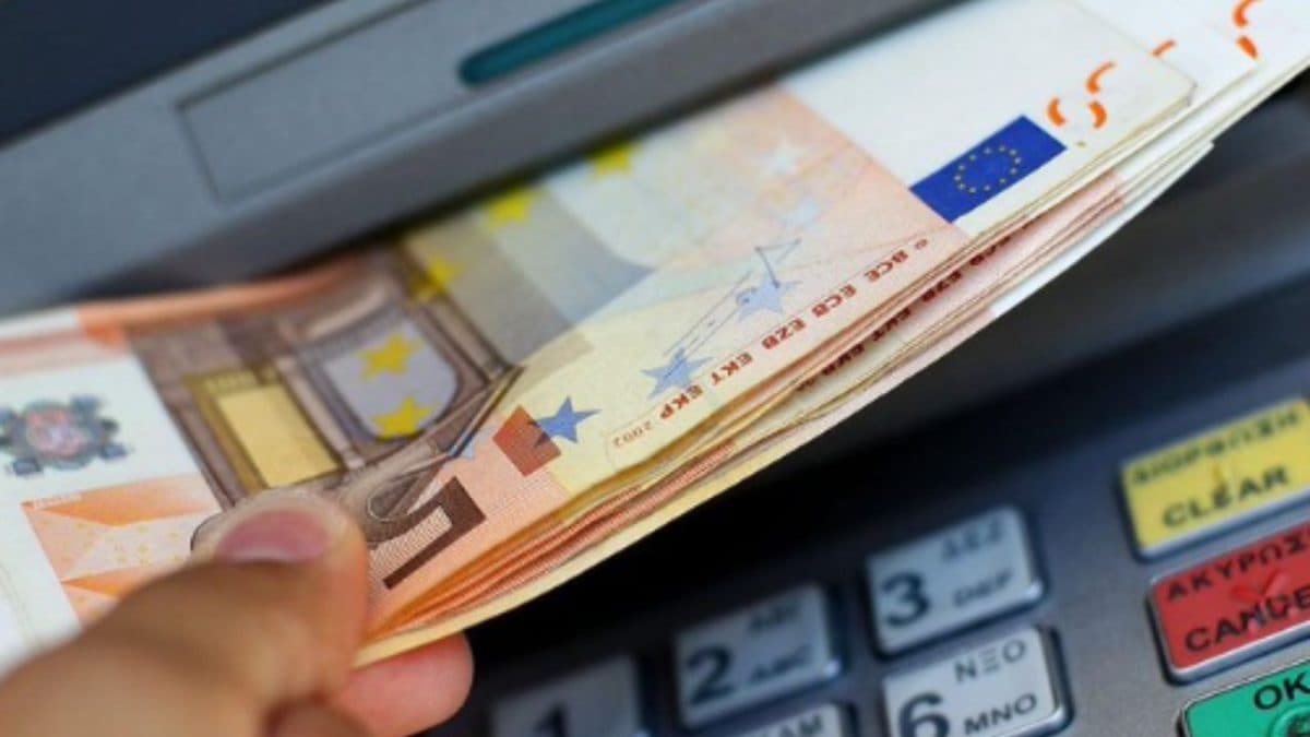 Amid Rising Fears Of Russian-Backed Disinformation, Bulgaria Prepares To Join Eurozone By Jan 1