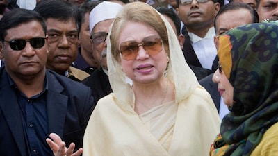 Beyond her eyebrows, Khaleda Zia's broader fashion choices have also stood out for their understated consistency. (AP Photo)